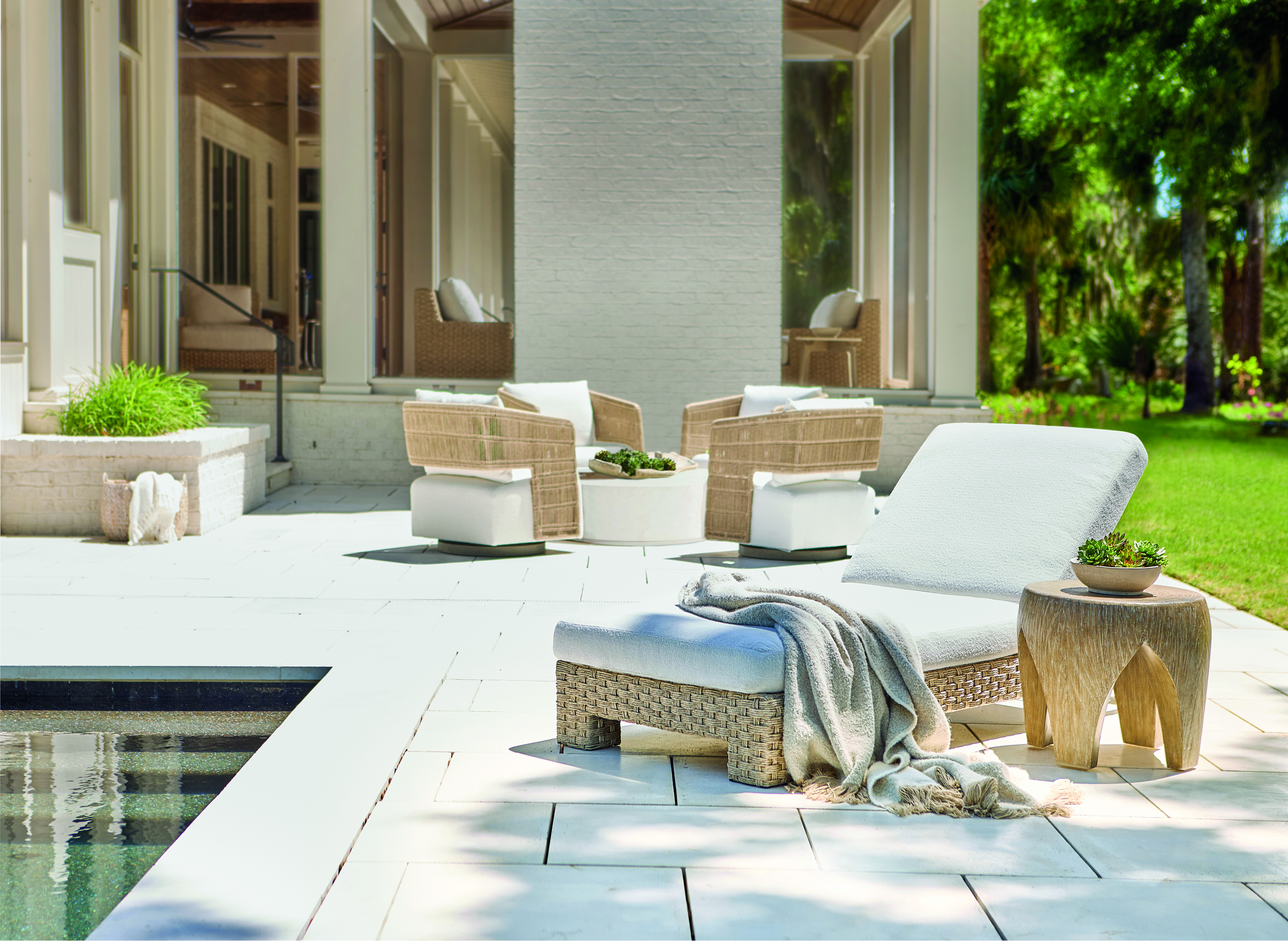 わんこ　L 1ヴィンテージ ソリッド　ボーバックチェアフレンチカントリー Sophisticated Outdoor Living